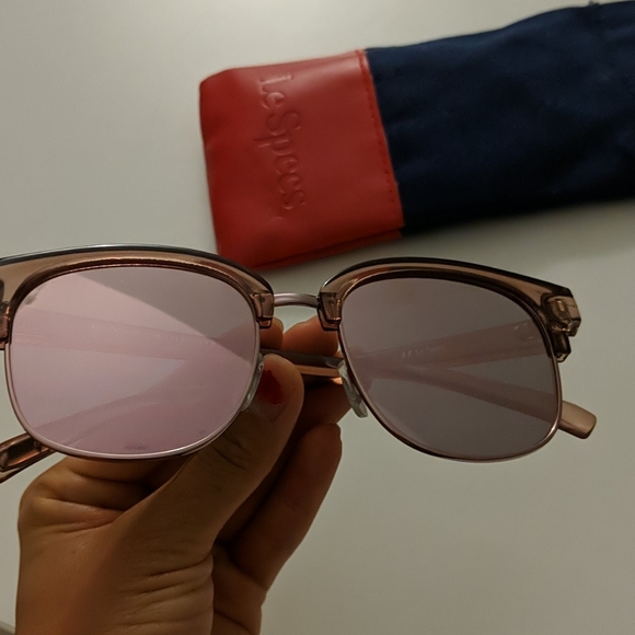 Le Specs Recognition Mirrored Sunglasses - Picture 4 of 5